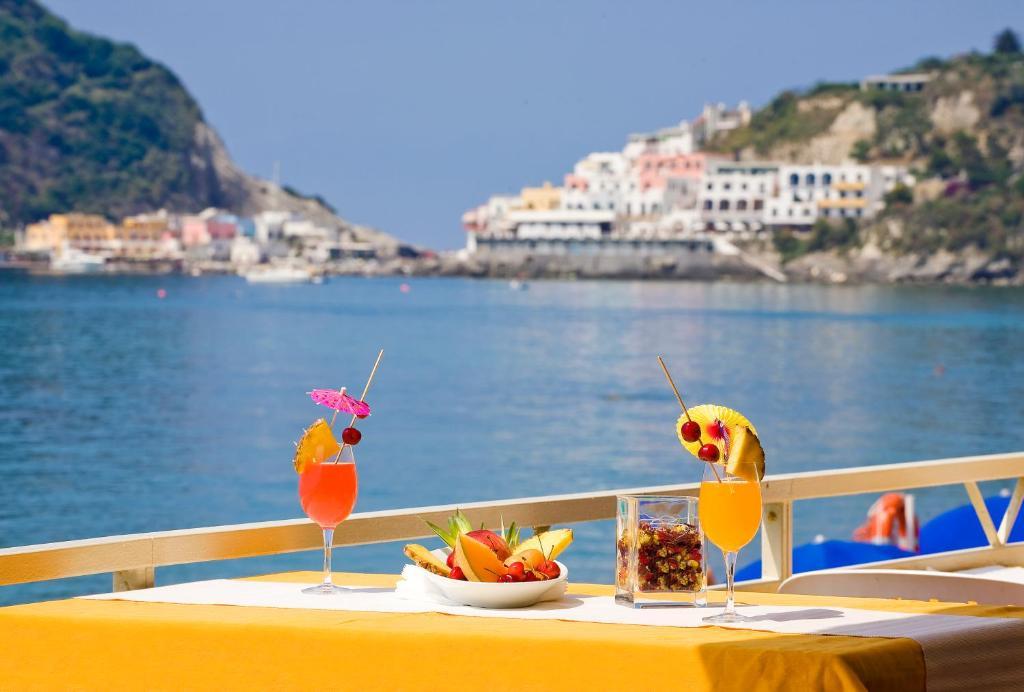 Hotel Vittorio Beach Resort Barano d'Ischia Exterior photo